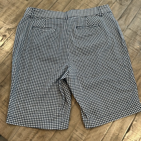 St John’s Bay Bermuda Shorts Gingham Pattern Blue & White Size 18W Excellent - Picture 2 of 11